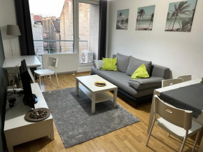 Lawrence Apartment